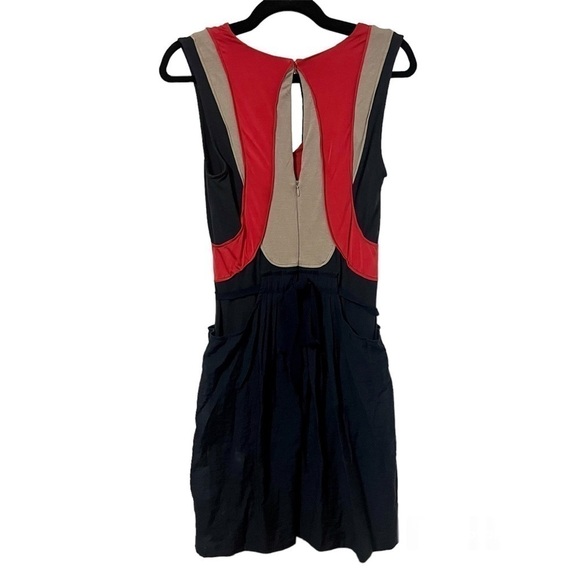 BCBGMAXAZRIA Runway Colorblock Dress Size XXS - Picture 2 of 10